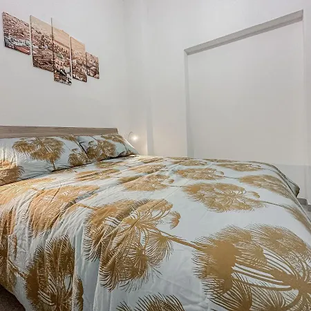 Realkasa Benedetto Xiv Apartamento *